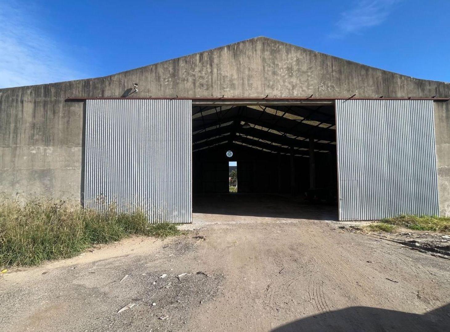 Foto de Venta predio/galpón especial para transporte, imagen 1