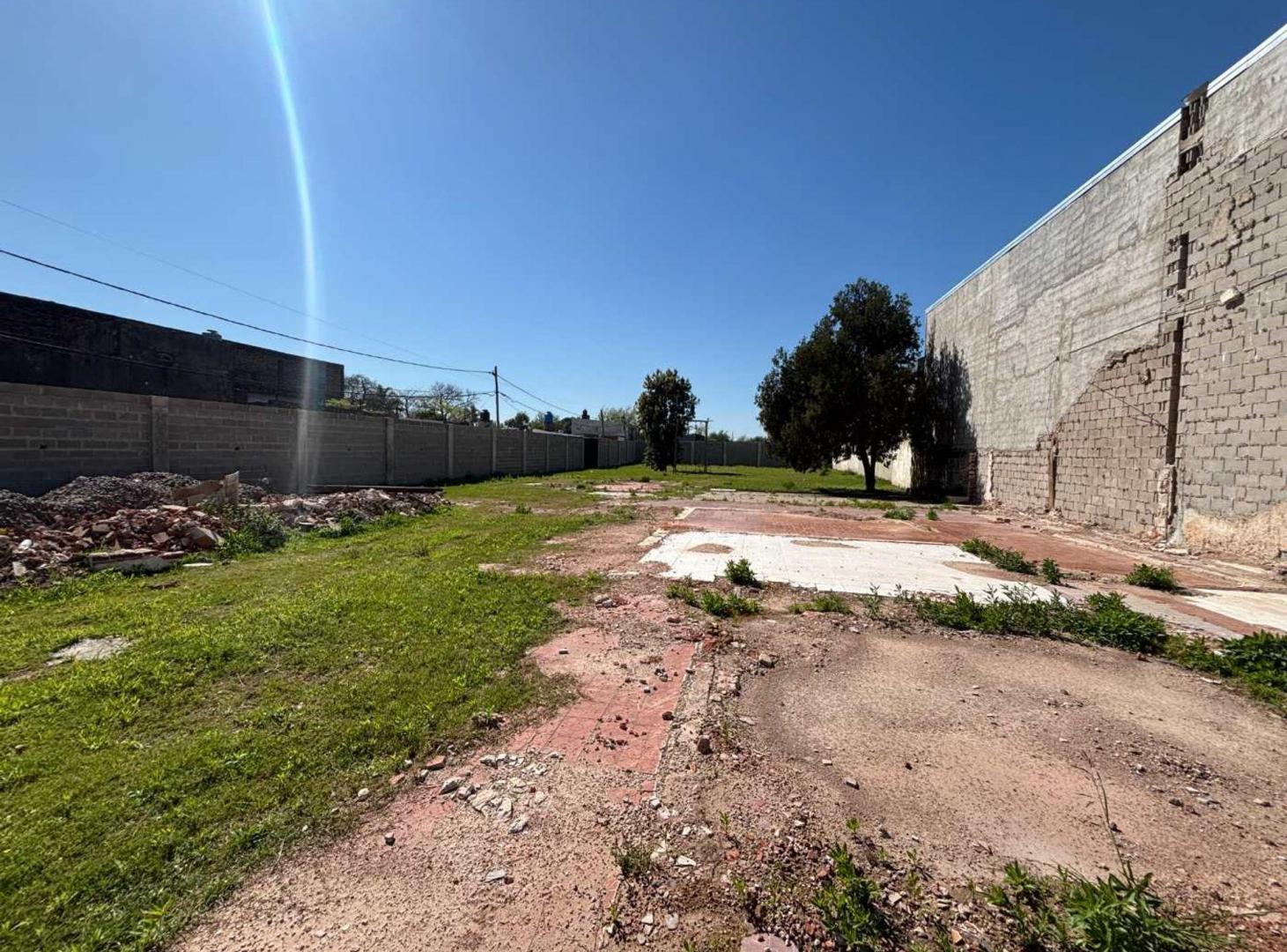 Foto de TERRENO 2.700 m2 - SOBRE BLAS PARERA, imagen 1