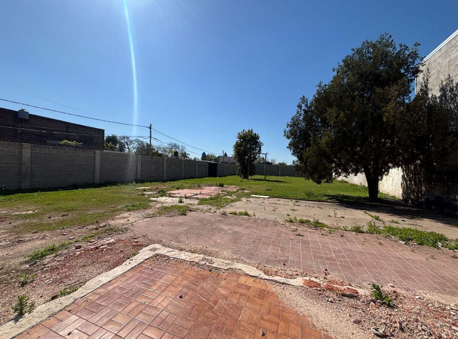 Foto de TERRENO 2.700 m2 - SOBRE BLAS PARERA, imagen 2