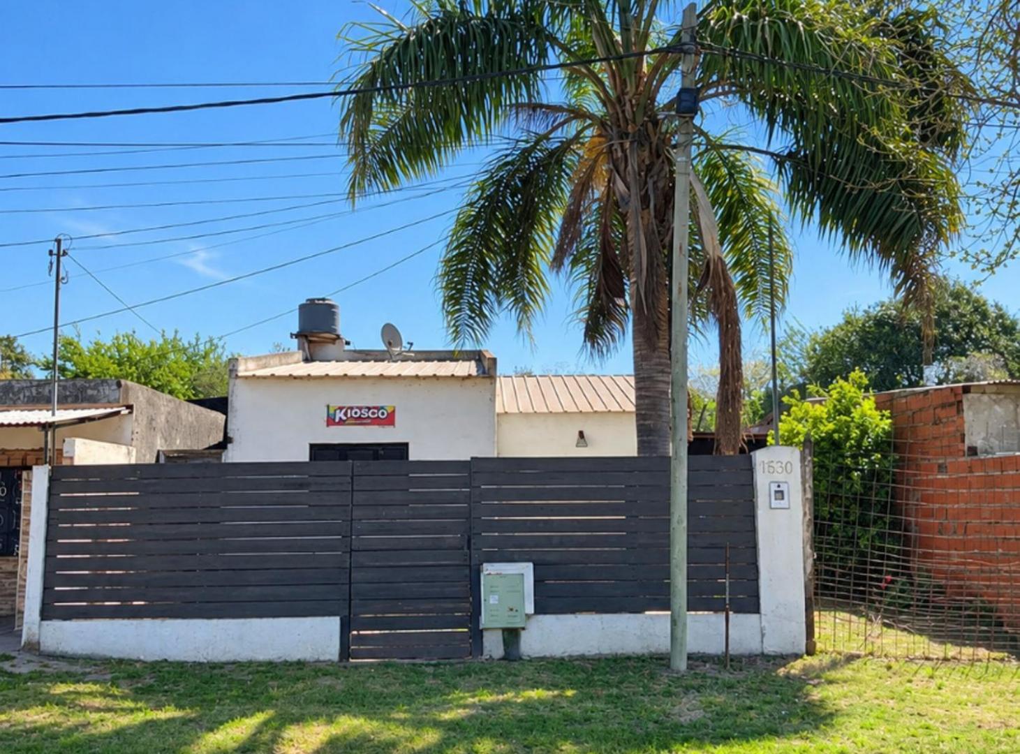 Foto de CASA CON MUY BUEN LOTE EN SANTO TOMÉ, imagen 1