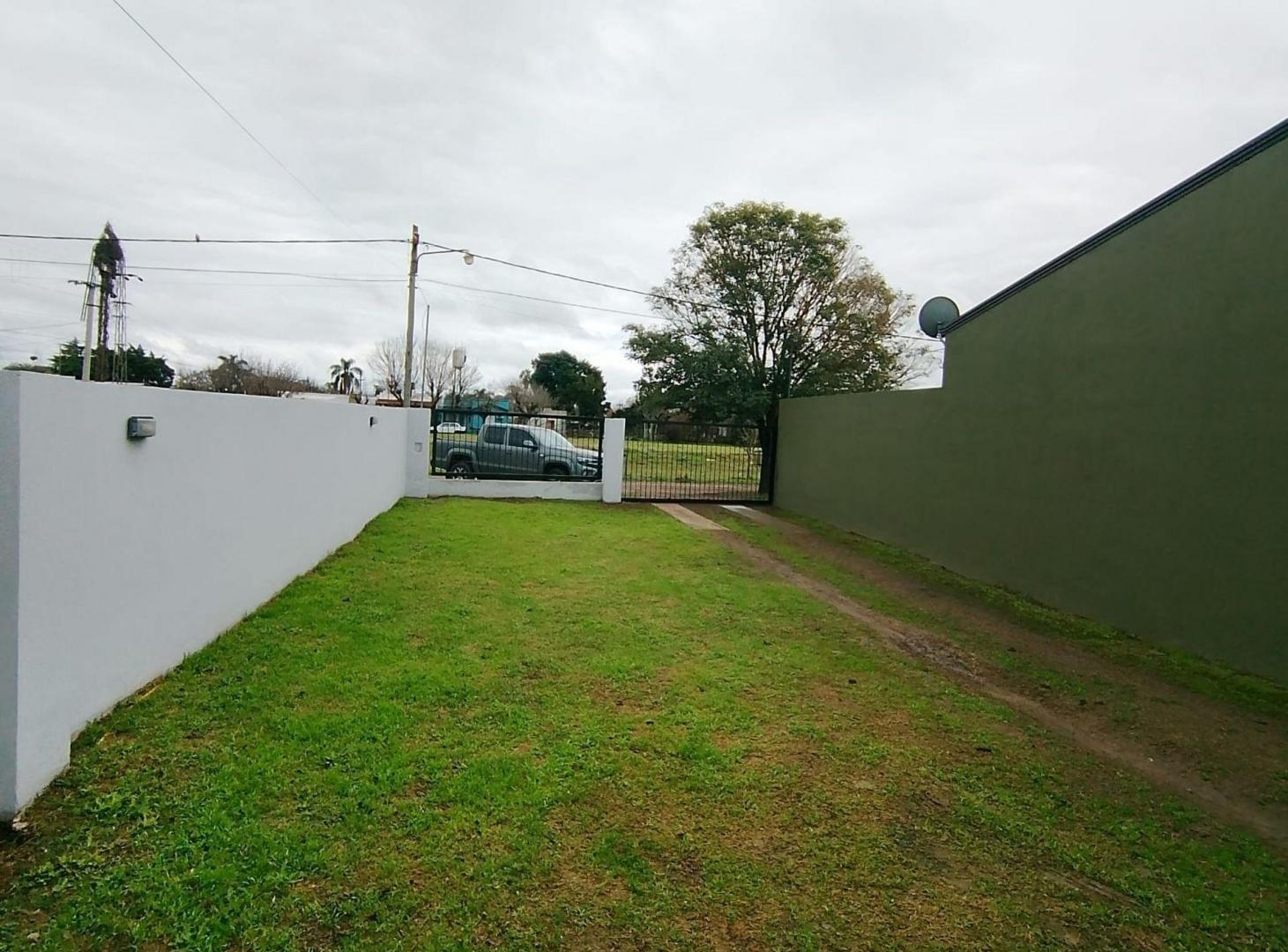 Foto de CASA EN VENTA 3 AMBIENTES ARROYO AGUIAR SANTA FE, imagen 3