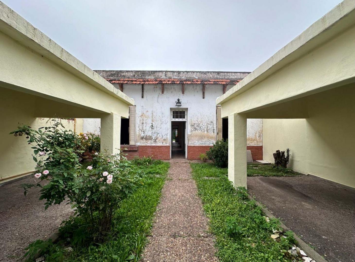 Foto de Casa a refac./demoler con Gran Terreno Guadalupe, imagen 1