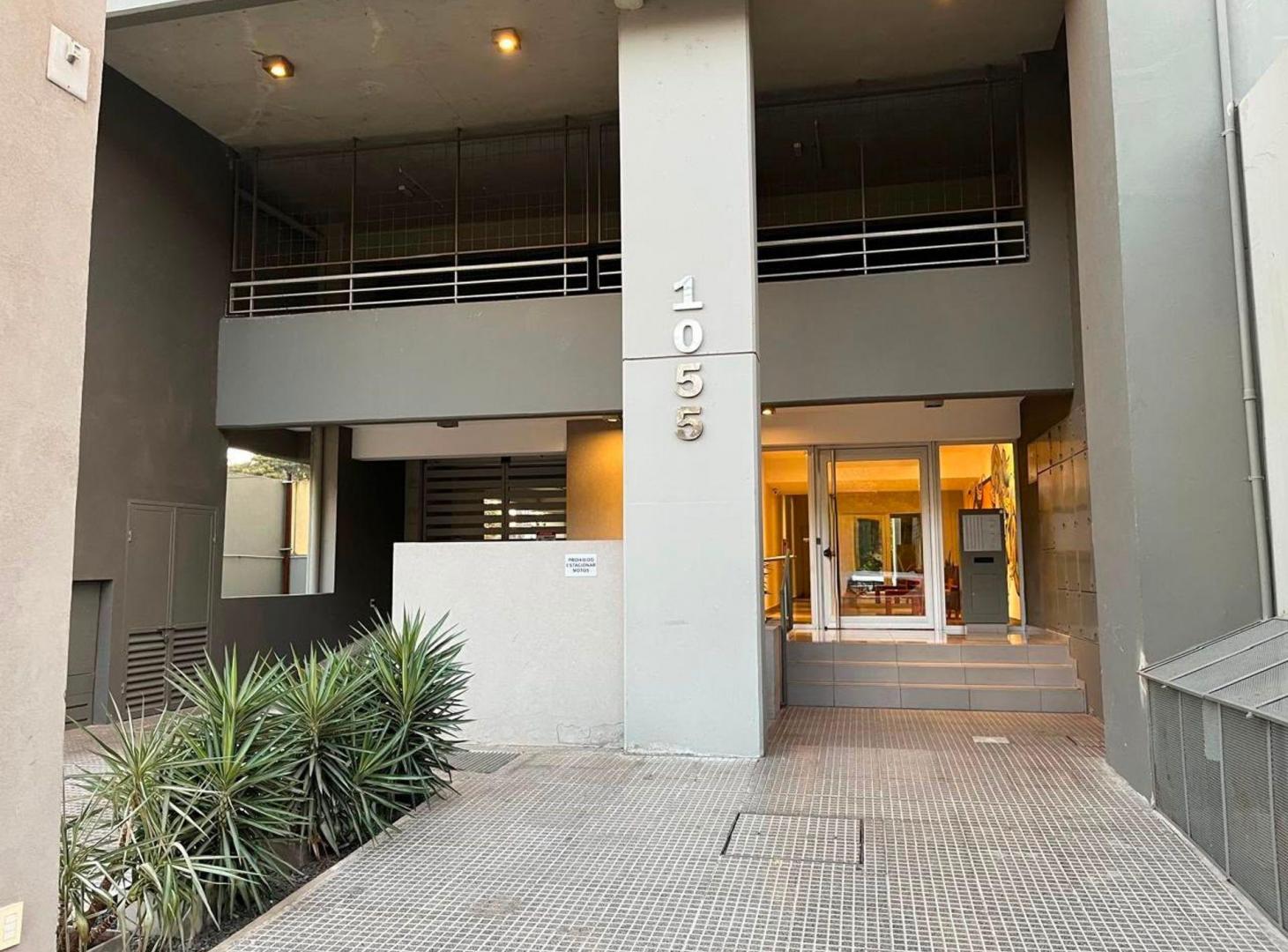 Foto de EXCELENTE DEPARTAMENTO EN BARRIO SUR, imagen 1