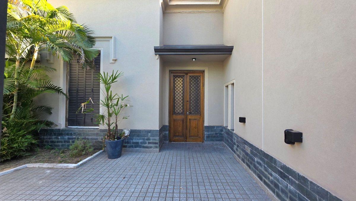 Foto de SE VENDE CASA DE CATEGORIA A 100M DE BV GALVEZ, imagen 3