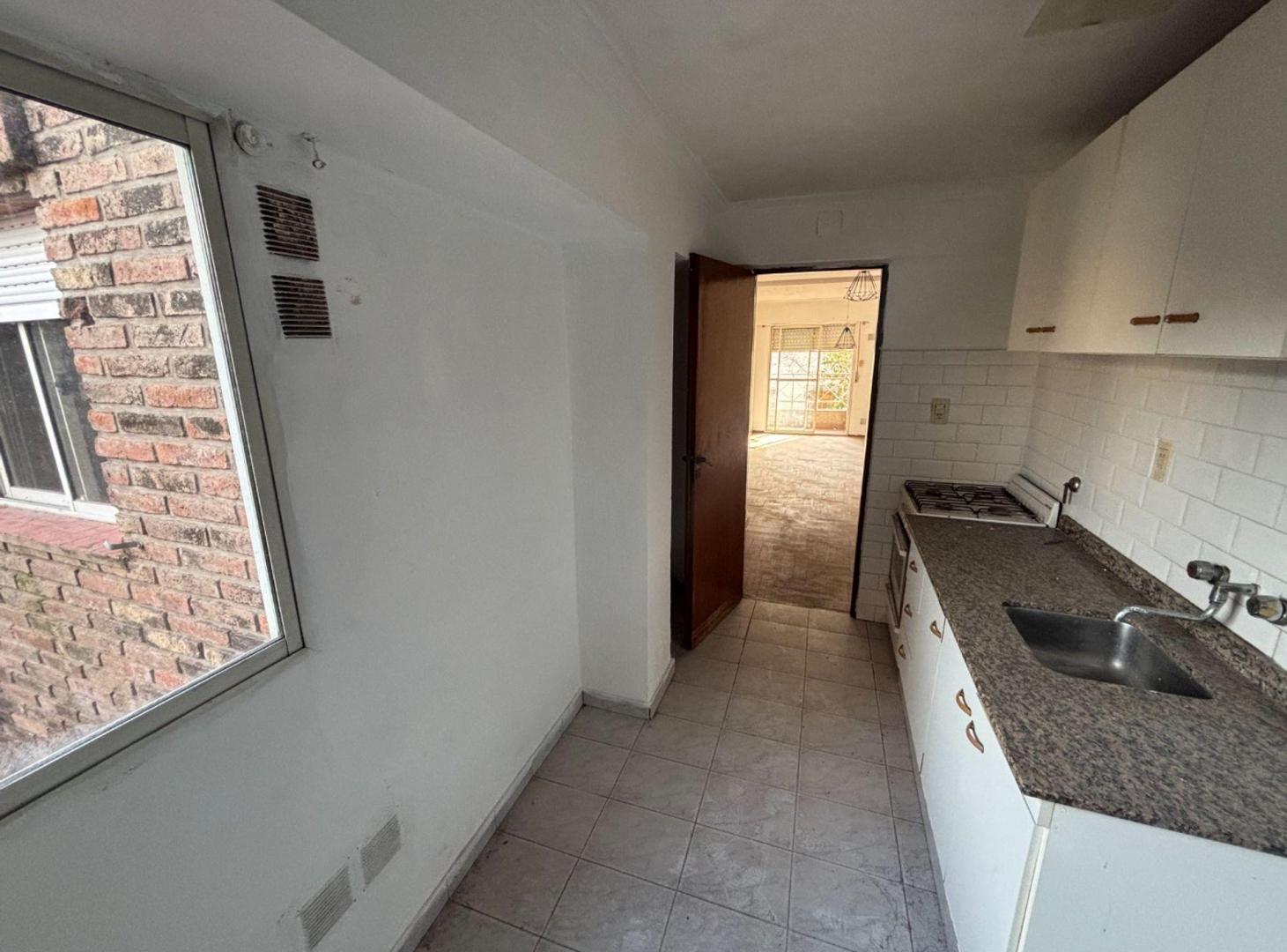 Foto de DPTO EN VENTA EN CANDIOTI SUR - 2 DORMITORIOS, imagen 4