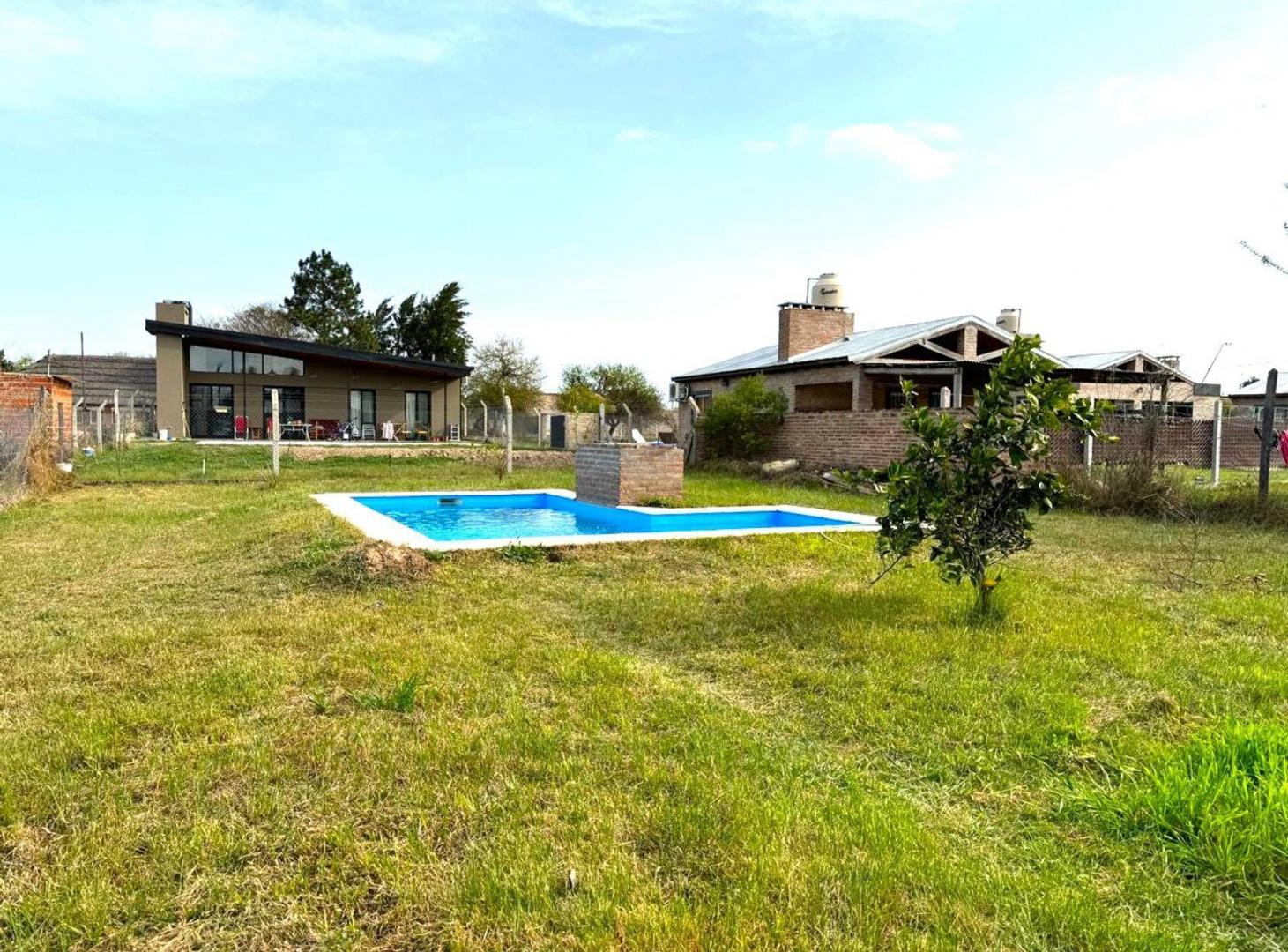 Foto de VENTA CASA-QUINTA 3 DORM C PISCINA EN ARROYO LEYES, imagen 3