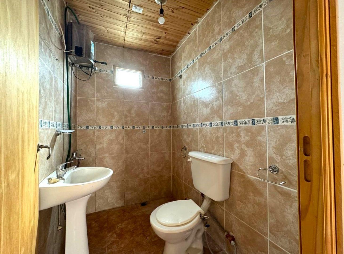 Foto de VENTA CASA-QUINTA 3 DORM C PISCINA EN ARROYO LEYES, imagen 5