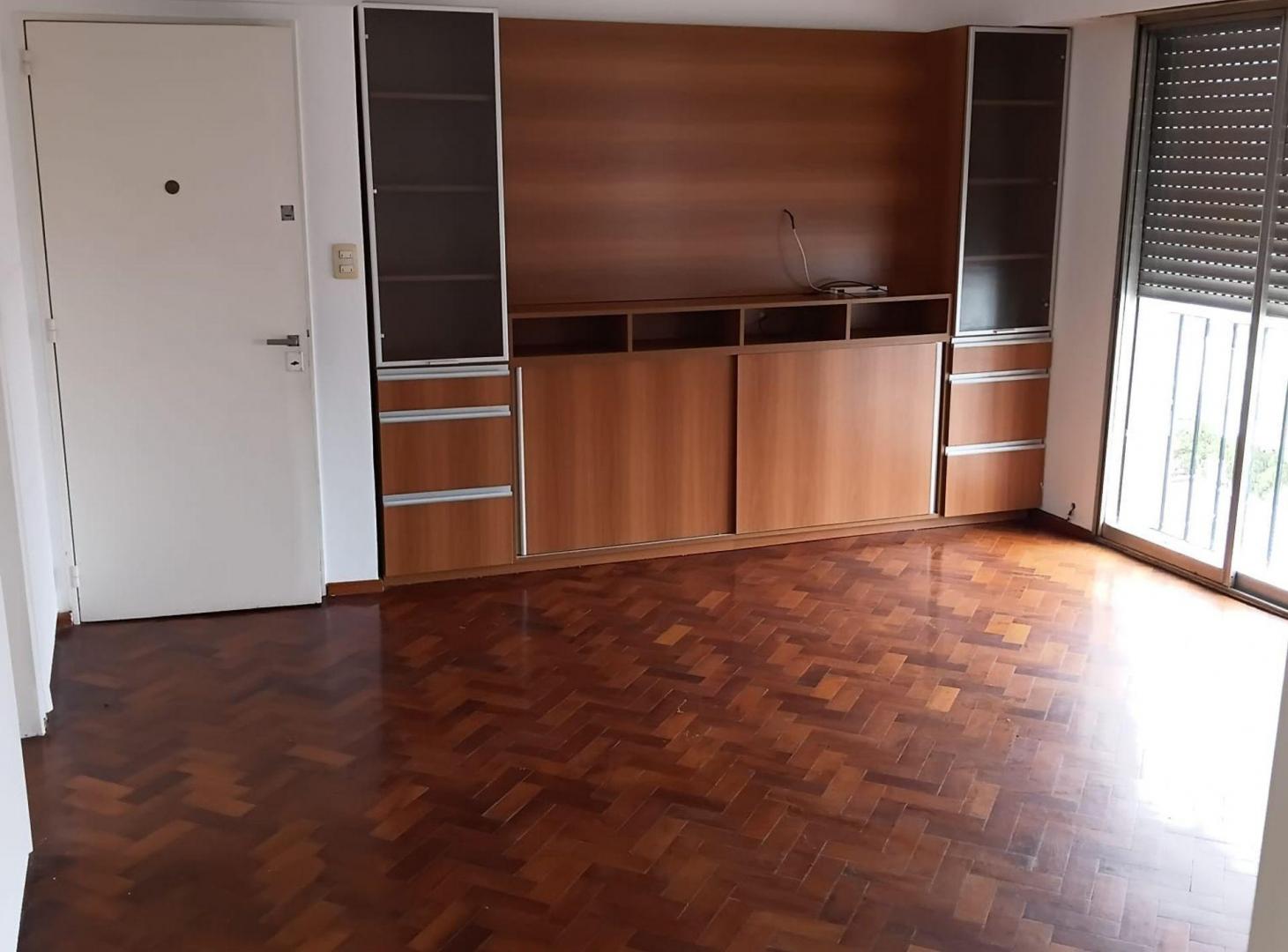 Foto de Venta dpto 3 dorm peatonal San Martín y Suipacha, imagen 2