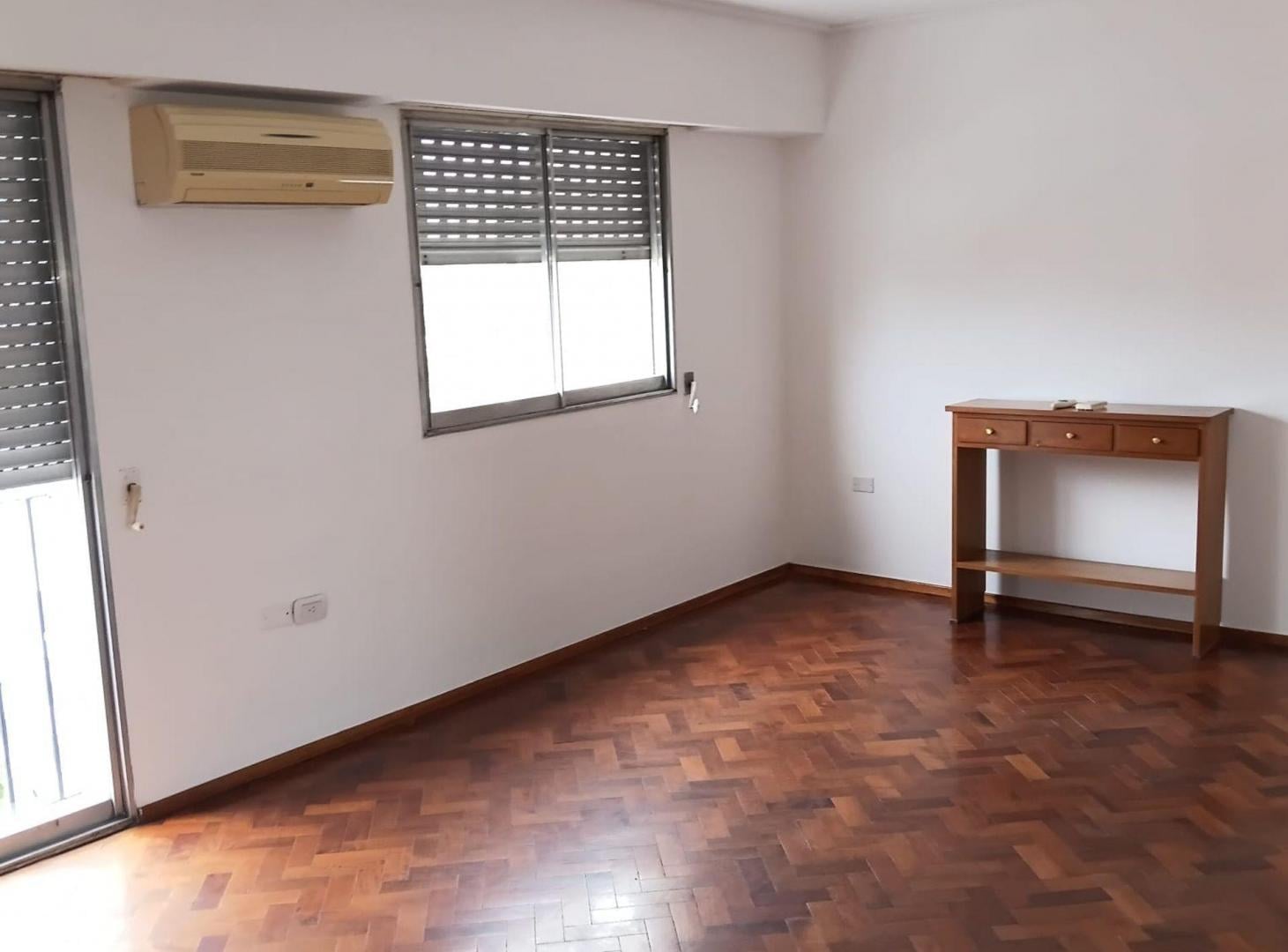 Foto de Venta dpto 3 dorm peatonal San Martín y Suipacha, imagen 3