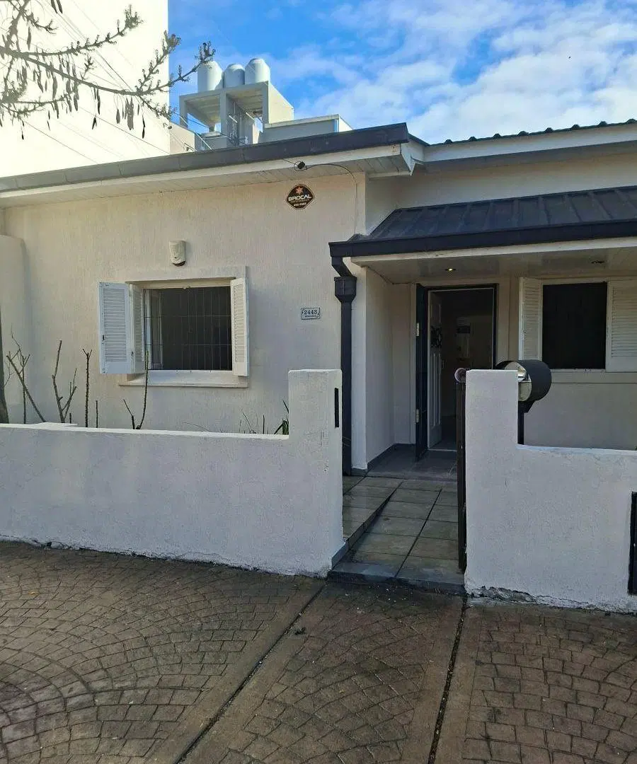 Casa PH 3 Ambientes, patio, parrilla. Alquiler 24 Meses. Don Bosco 3