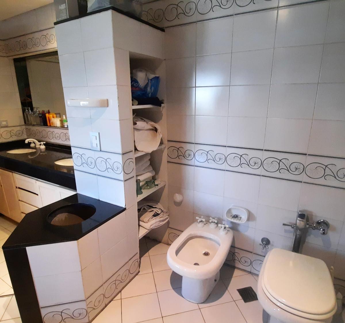 Elegancia y Estilo. Piso 363 m² 4/5 Dorm.. Gran Ubicación 4