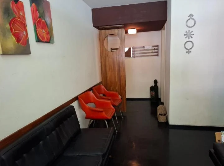 Venta Oportunidad 3 Ambientes en Pb Av Constituyentes Apto Prof. o Vivienda 1