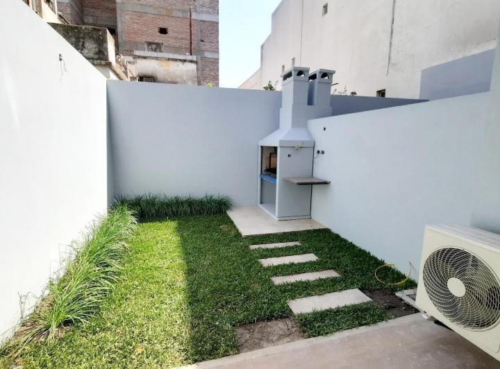 Alquiler PH Tipo Casa 4 Ambientes con Patio / Jardín. Saavedra 1