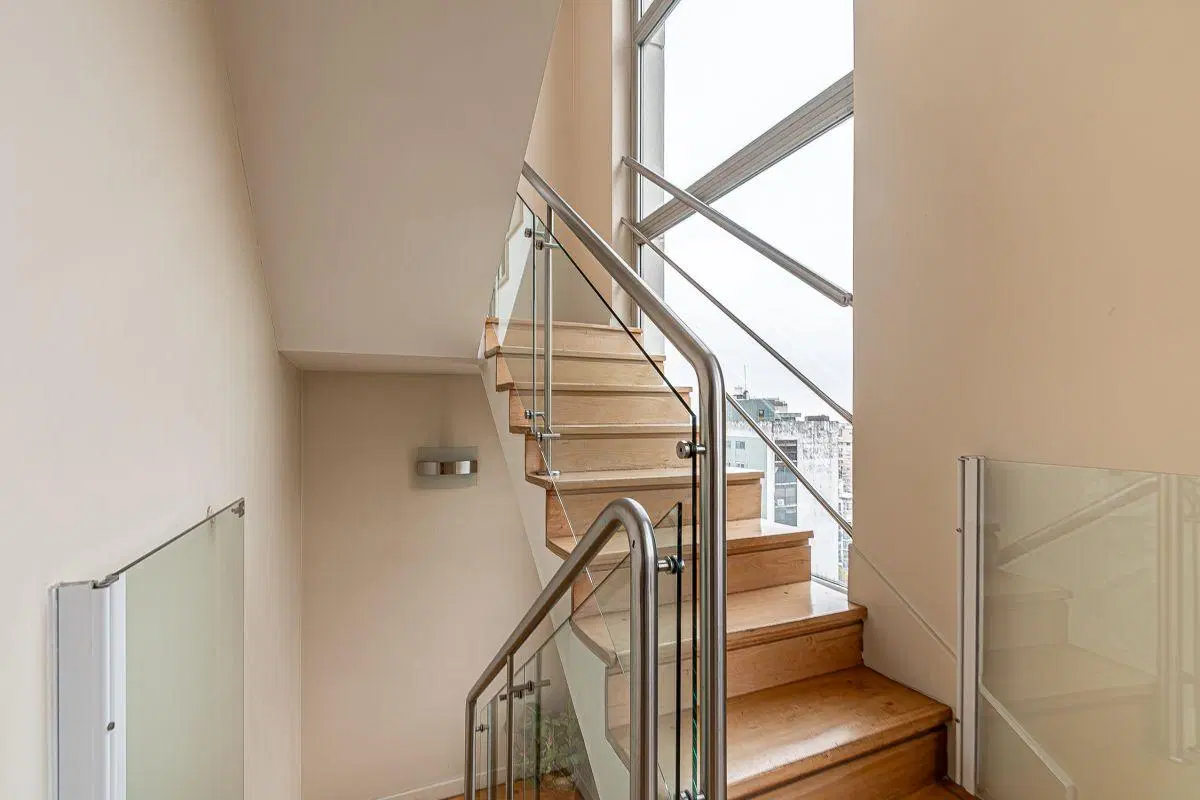 VENTA Exclusivo Penthouse en lo mejor de Belgrano. Terraza propia, 2 cocheras. Seguridad 24hs 4