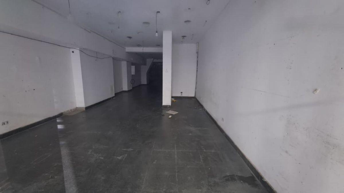Foto de ALQUILER Local de 413 m² (200m en planta baja y 213 en Subsuelo) Apto, imagen 4