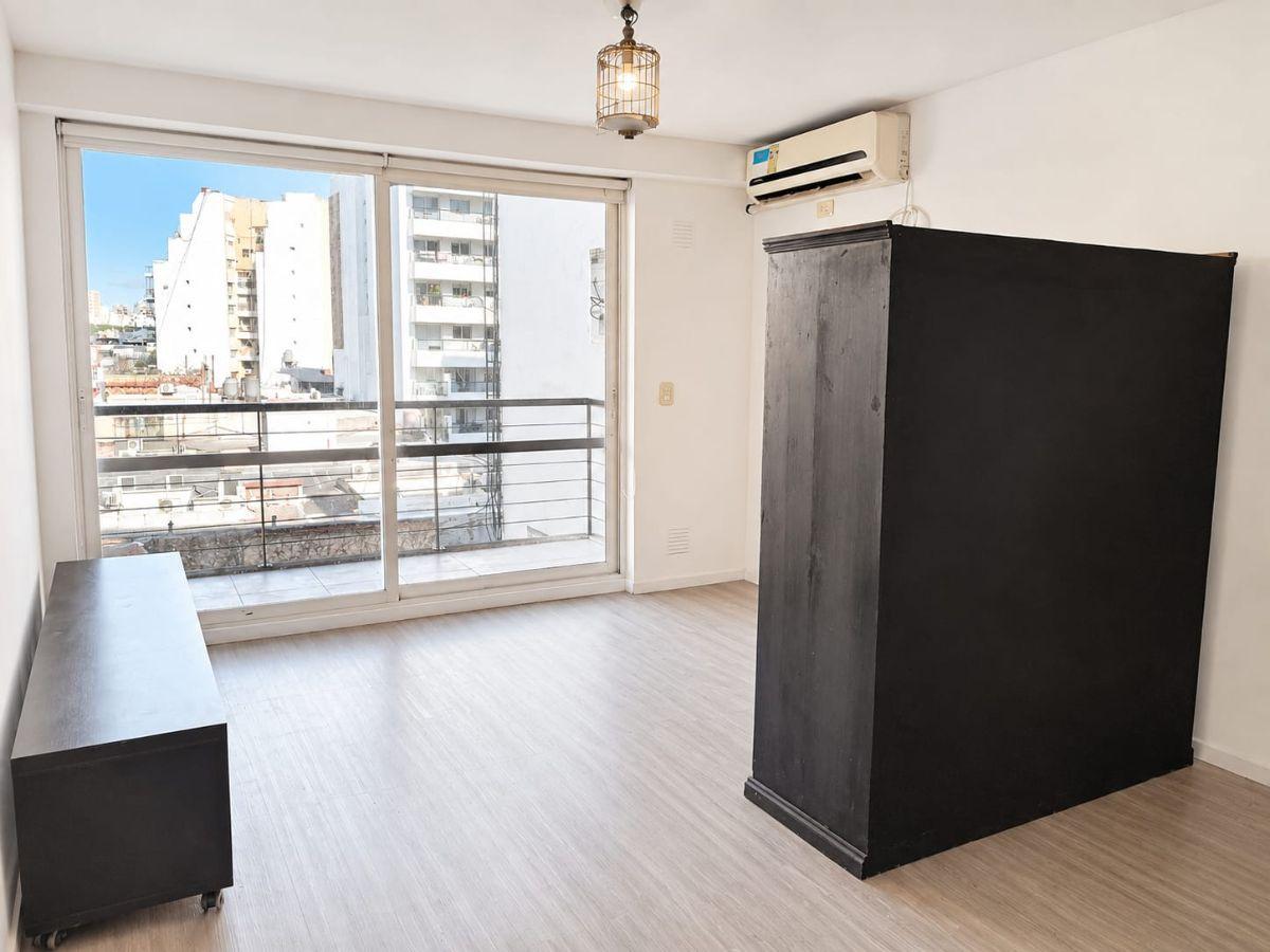 Foto de VENTA Monoambiente con balcón al contrafrente. Cochera. Palermo, imagen 5