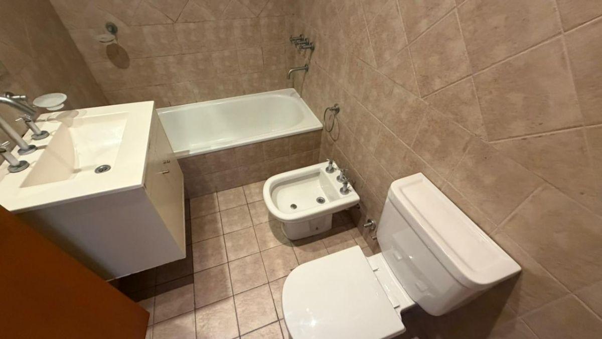 Foto de Alquiler Monoambiente en Piso Alto Muy Luminoso en Villa Urquiza. Apto, imagen 2
