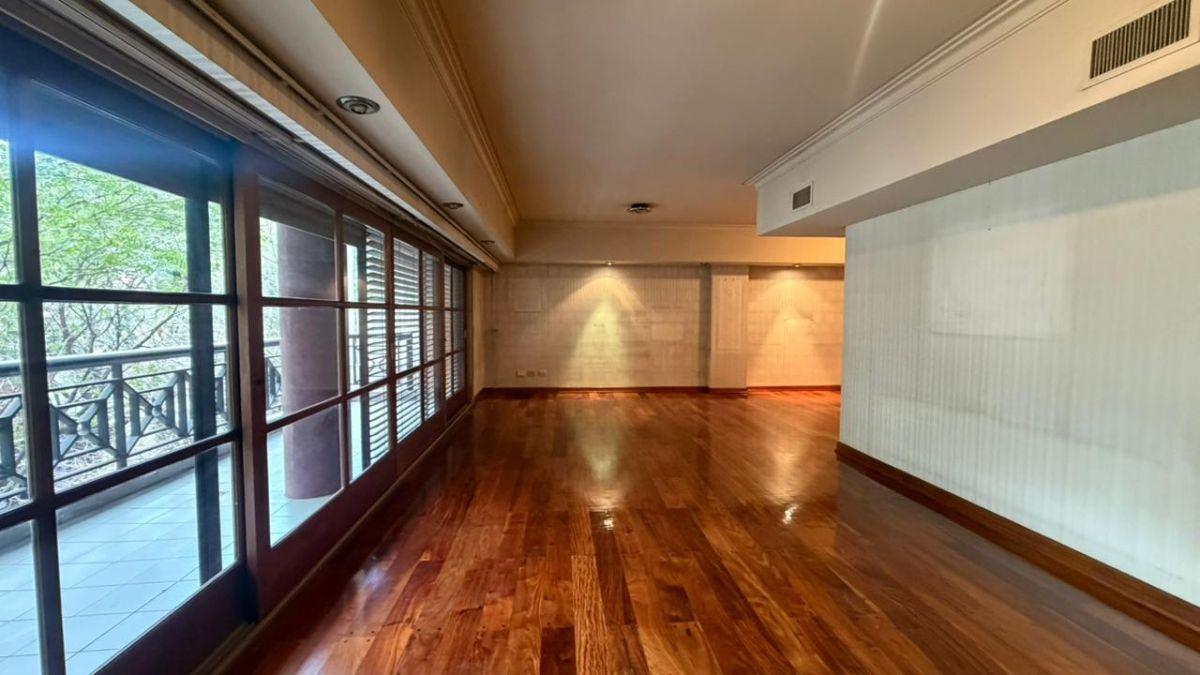 Foto de VENTA Piso de 3 Dormitorios y Escritorio o 4to Dorm. Dependencia + 2, imagen 5
