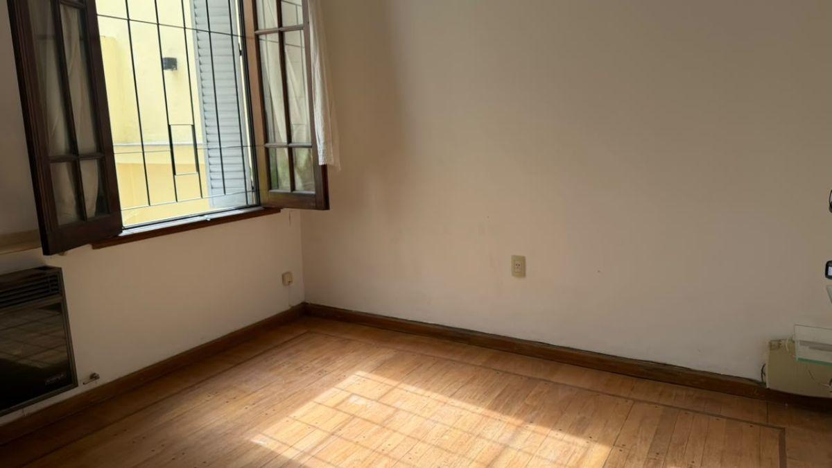 Foto de ALQUILER Hermoso PH de 3 ambientes con cocina y patio en Palermo, imagen 4