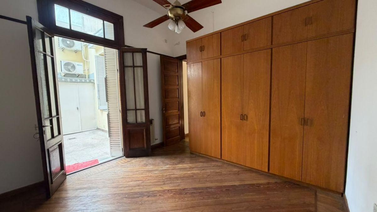 Foto de ALQUILER Hermoso PH de 3 ambientes con cocina y patio en Palermo, imagen 3