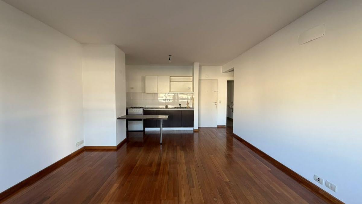 Foto de ALQUILER 2 ambientes con balcón y dormitorio en suite al contrafrente, imagen 2