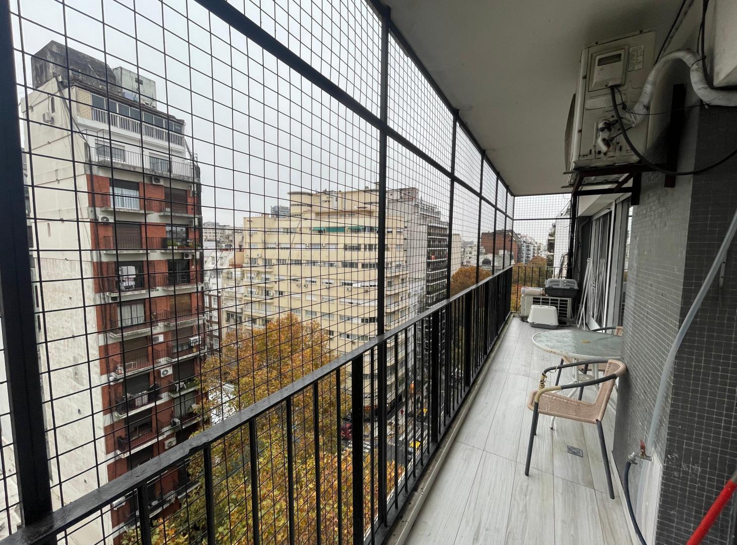 VENTA - DEPARTAMENTO 4 AMBIENTES MUY LUMINOSO - RECOLETA