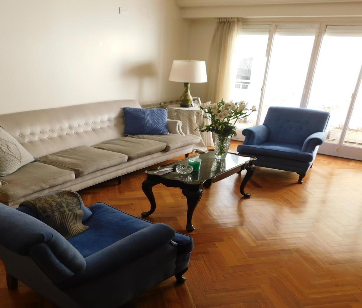 Foto de Departamento de 3 ambientes en Venta en Recoleta, imagen 3