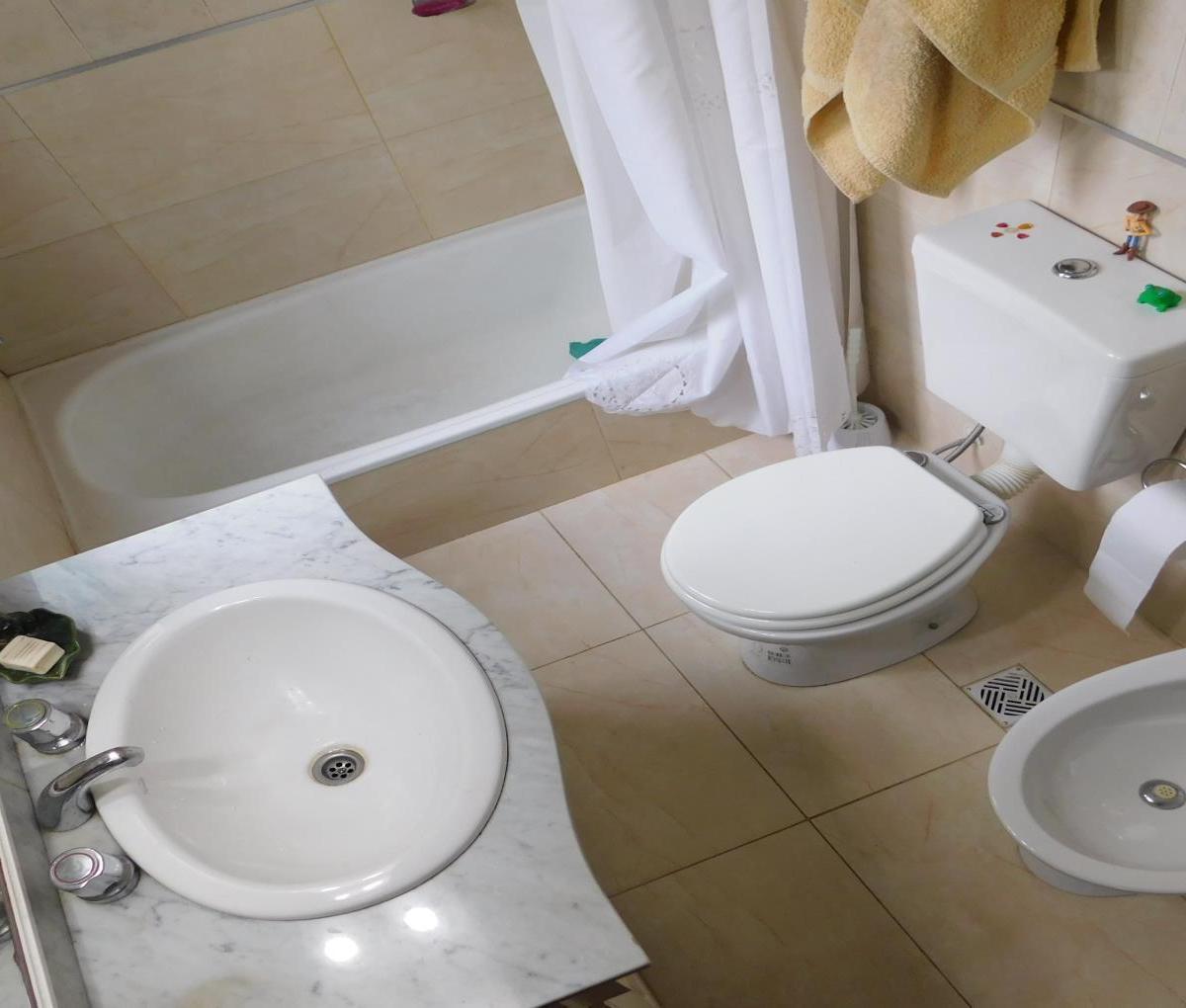 Casa de 8 Ambientes en Venta en Villa Crespo 4