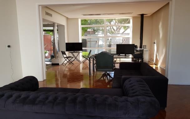 Casa de 8 Ambientes en Alquiler en Belgrano R 2