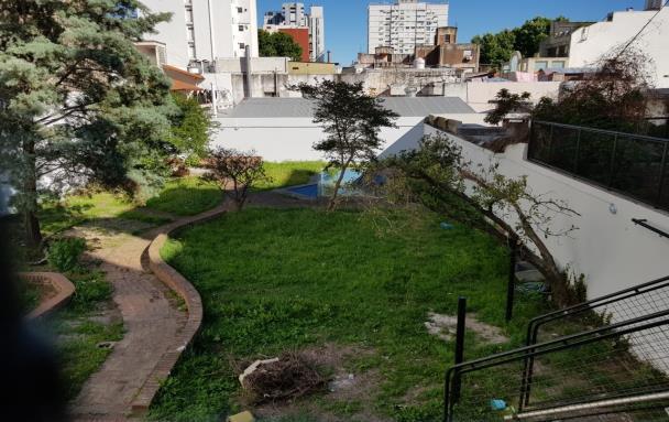 Casa de 8 Ambientes en Alquiler en Belgrano R 3
