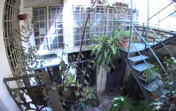 Casa de 8 Ambientes en Venta en Almagro 3