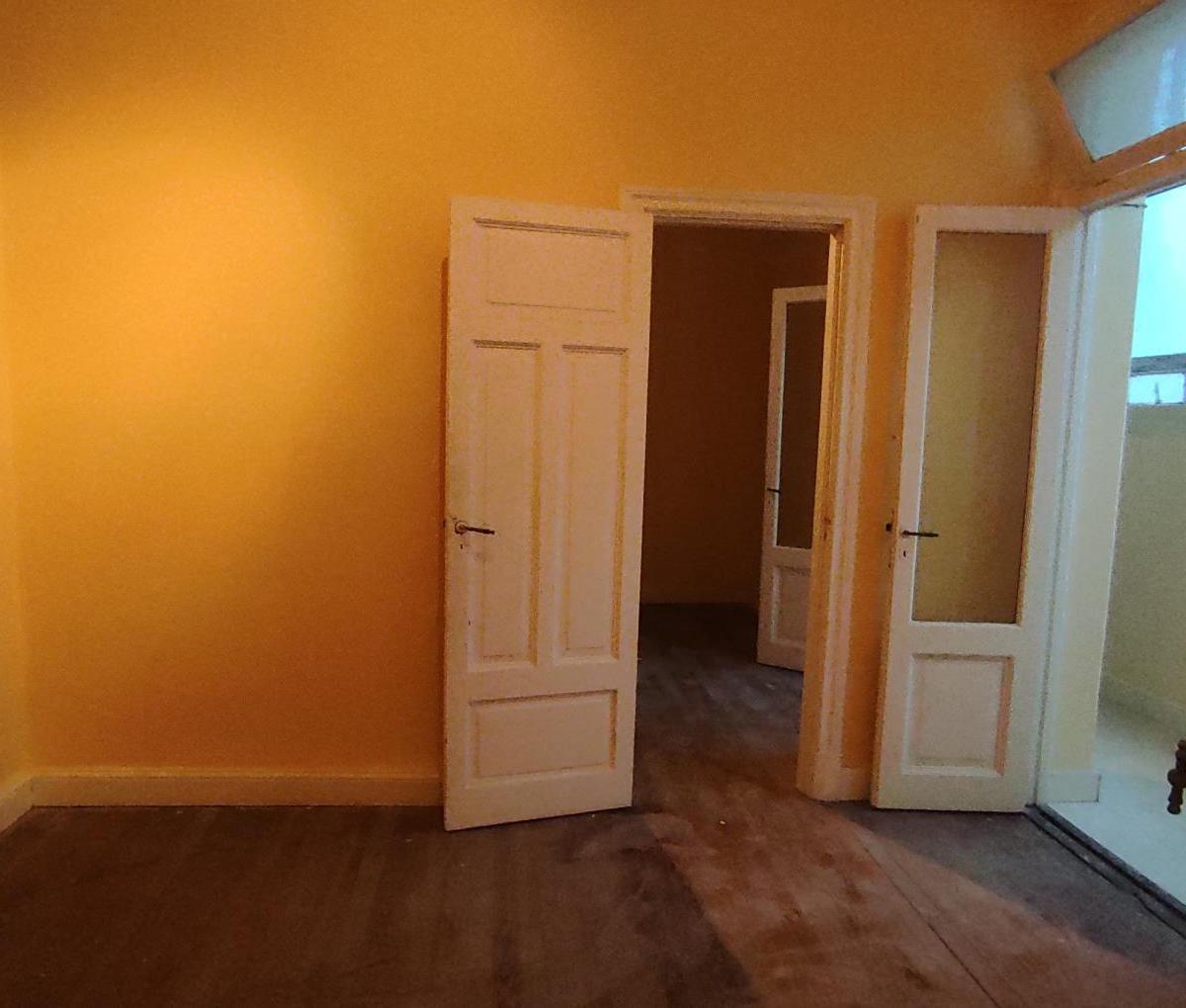 Foto de Departamento de 3 ambientes en Venta en Balvanera, imagen 5