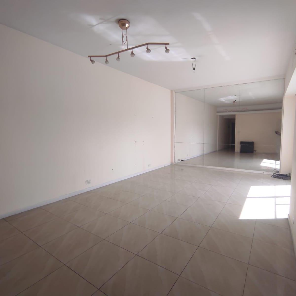 Foto de Departamento de 3 ambientes en Venta en Villa crespo, imagen 3