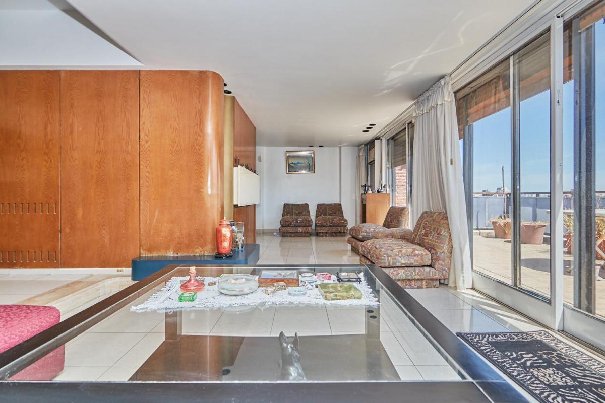 Departamento de 5 Ambientes en Venta en Caballito 5