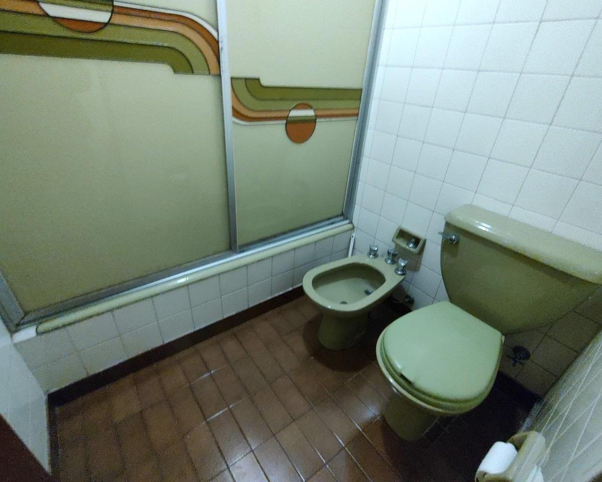 Departamento de 5 Ambientes en Venta en Almagro 5