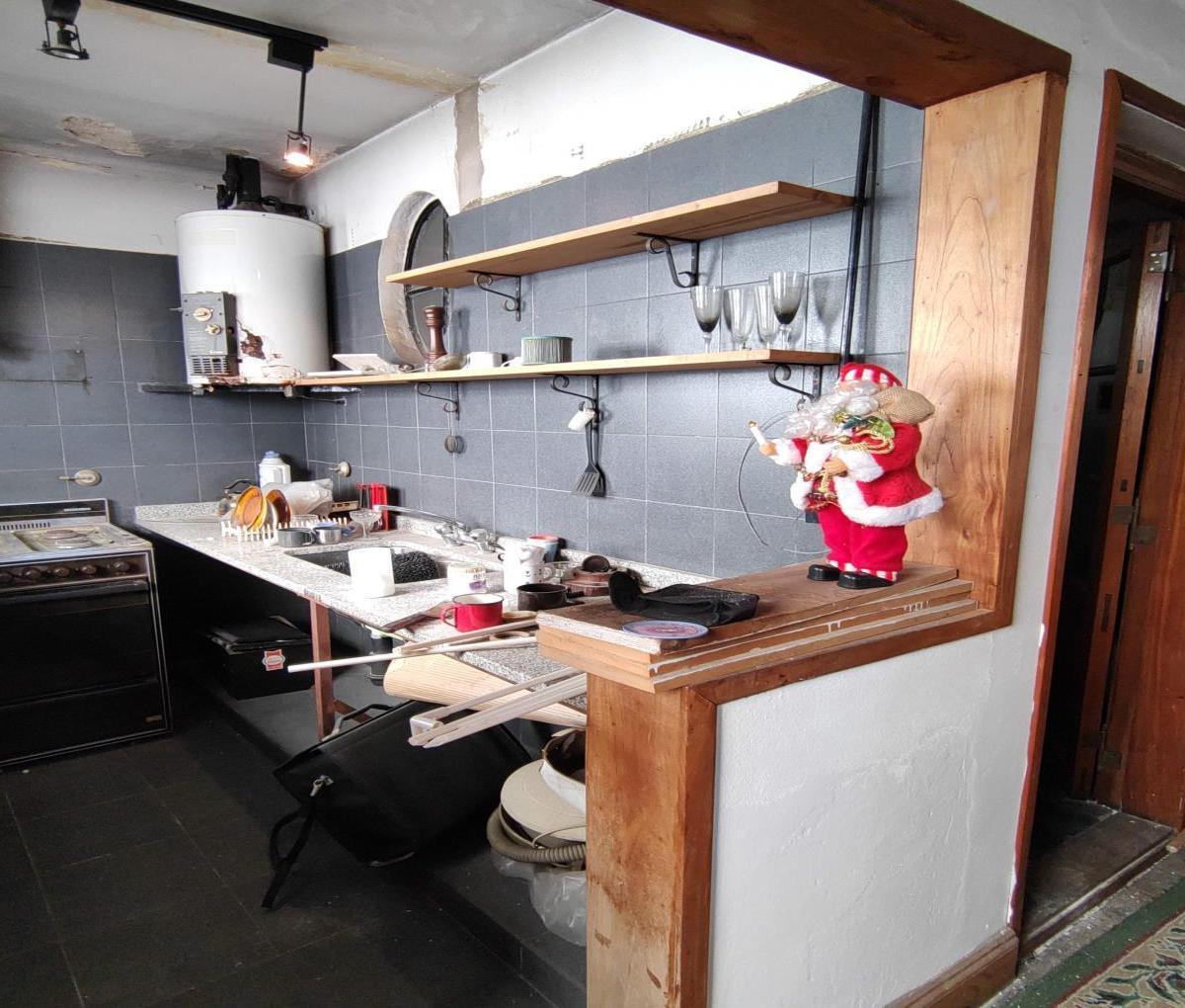 Casa de 8 Ambientes en Venta en Almagro 4