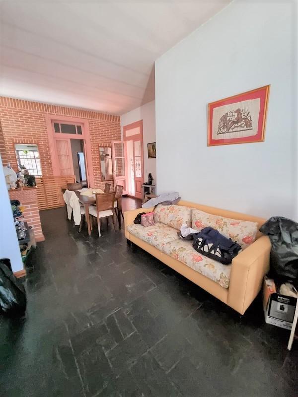 Casa de 5 Ambientes en Venta en Chacarita 3