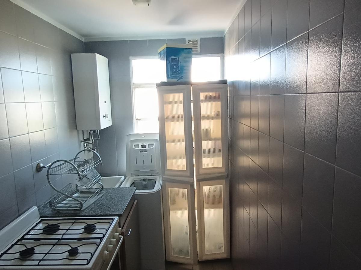 Foto de Departamento de 2 ambientes en Venta en Balvanera, imagen 2