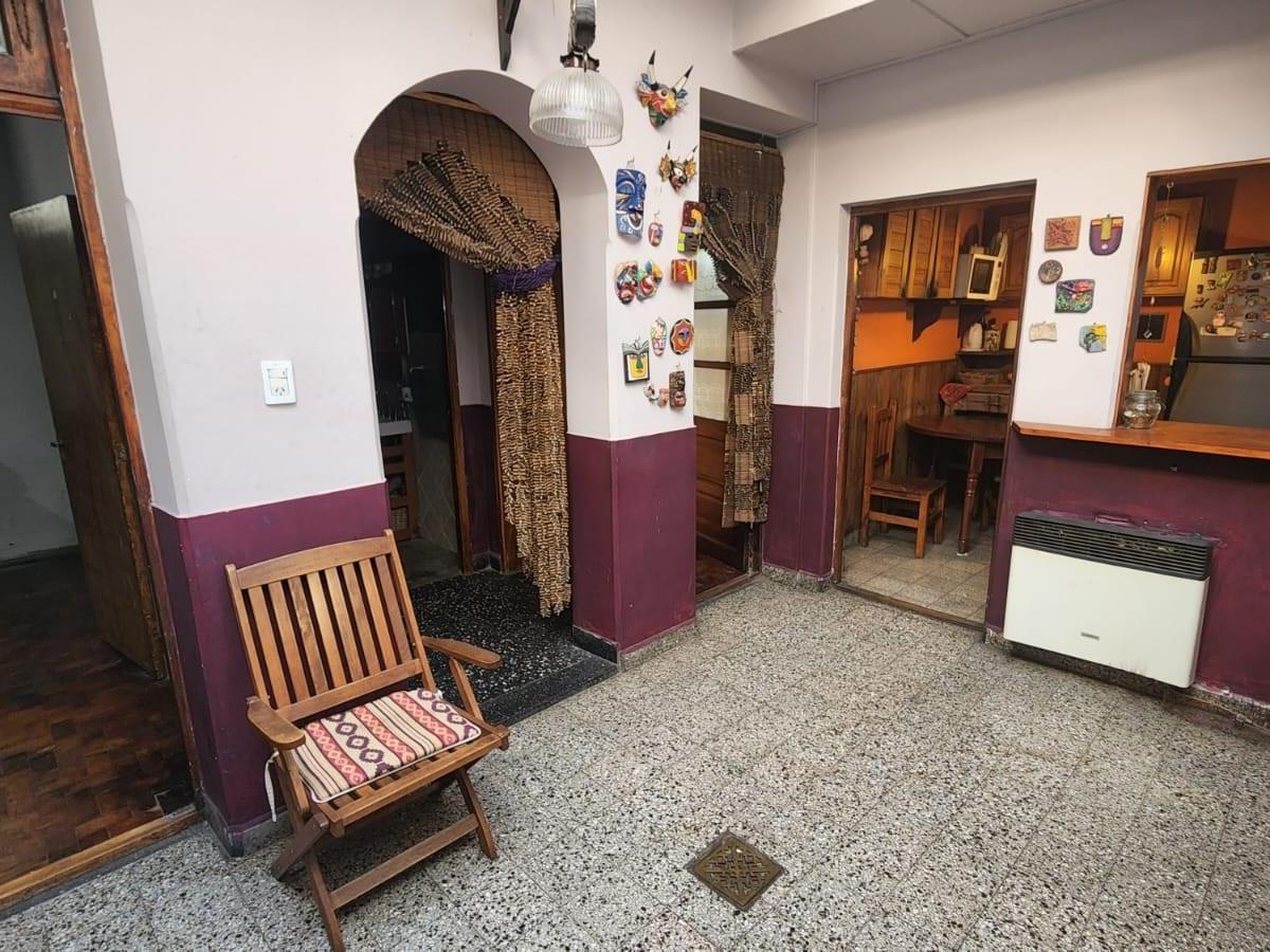 Foto de Depto.tipo casa de 5 ambientes en Venta en Almagro, imagen 2