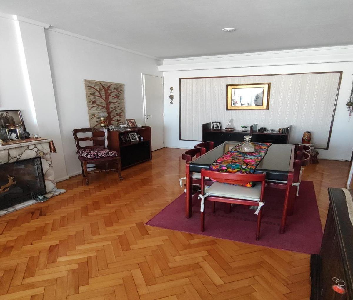 Departamento de 4 Ambientes en Venta en Caballito 5