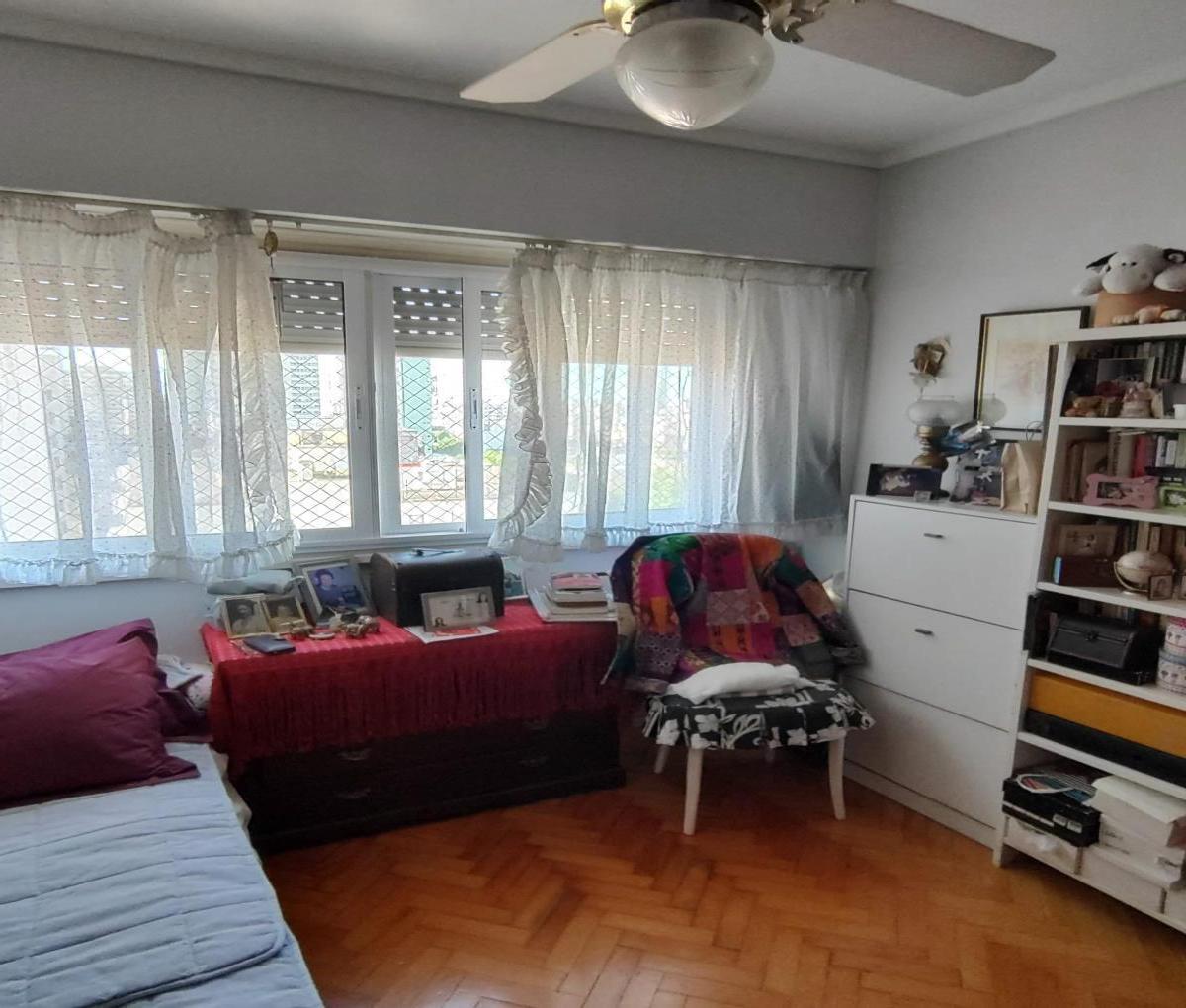 Departamento de 4 Ambientes en Venta en Caballito 1