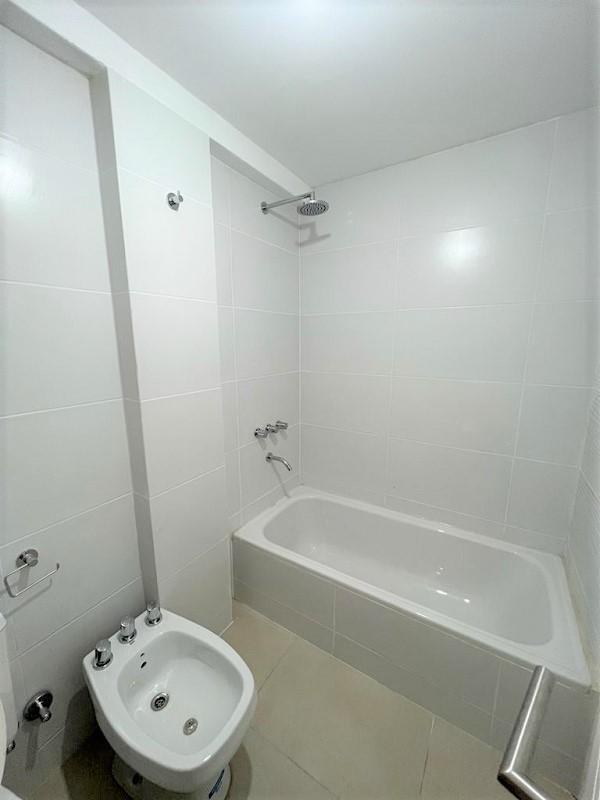 Departamento de 2 Ambientes en Venta en Parque Chass 2