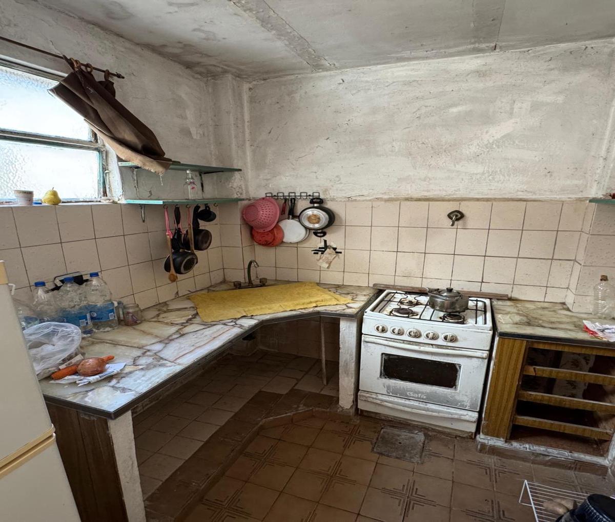 Depto. Tipo Casa de 3 Ambientes en Venta en Villa del Parque 4