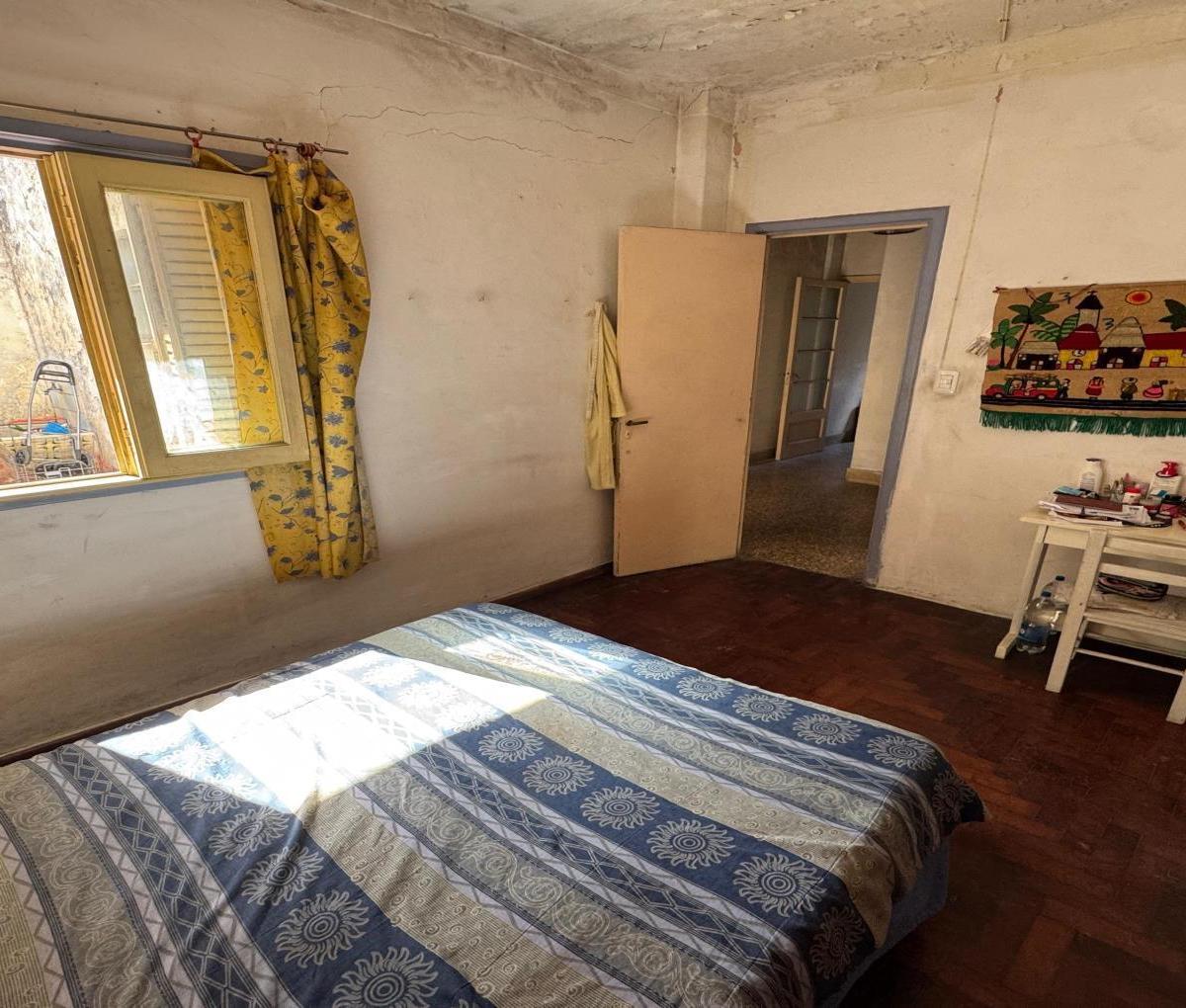 Depto. Tipo Casa de 3 Ambientes en Venta en Villa del Parque 2