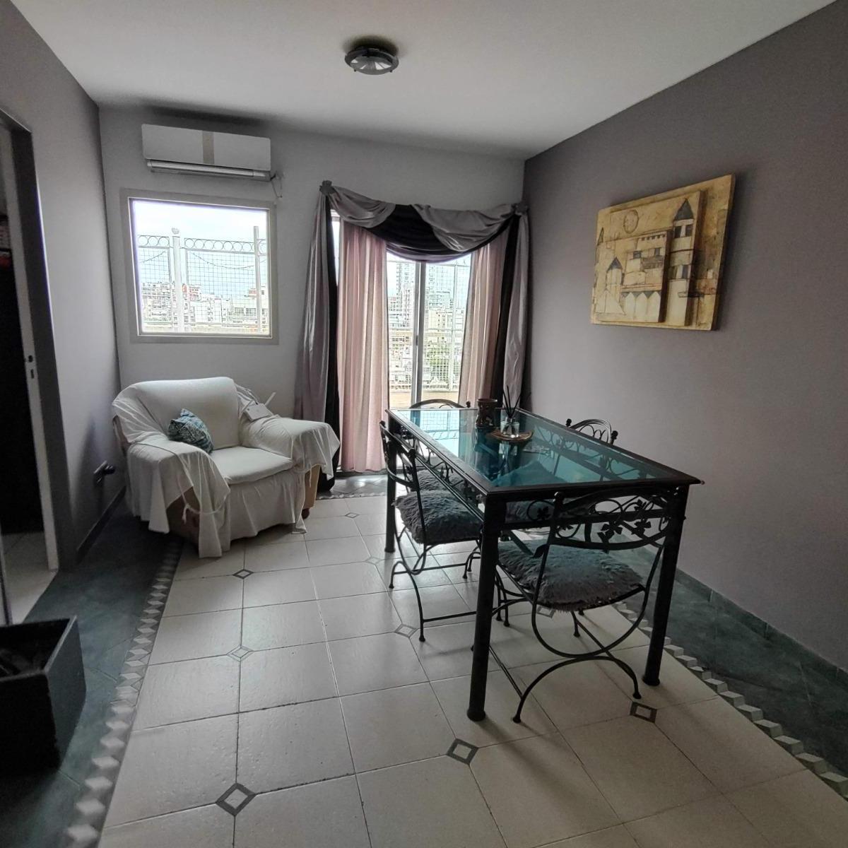 Foto de Departamento de 4 ambientes en Venta en Caballito, imagen 3