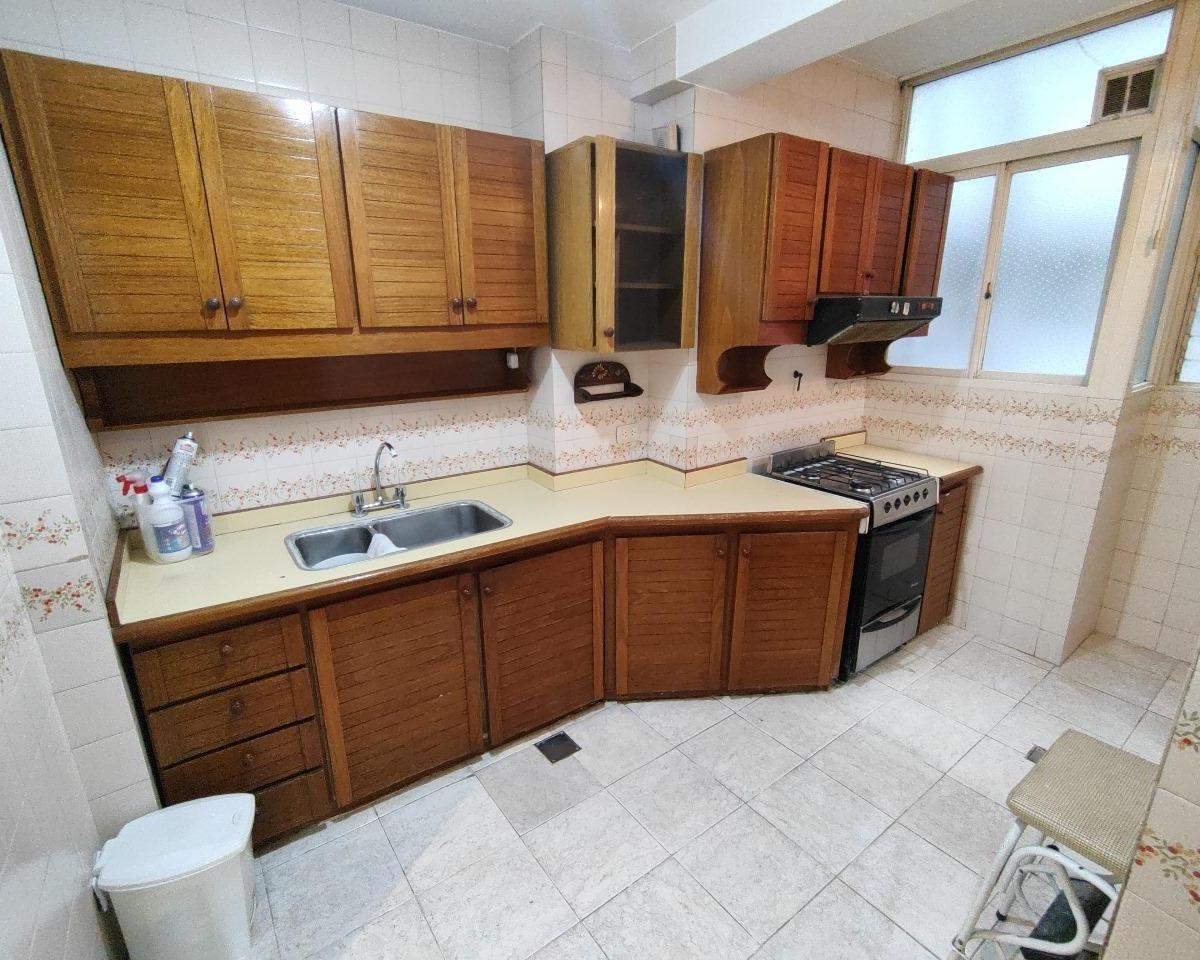 Foto de Departamento de 3 ambientes en Venta en Parque centenario, imagen 5