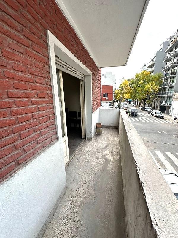 Depto. Tipo Casa de 5 Ambientes en Venta en Villa Crespo 2