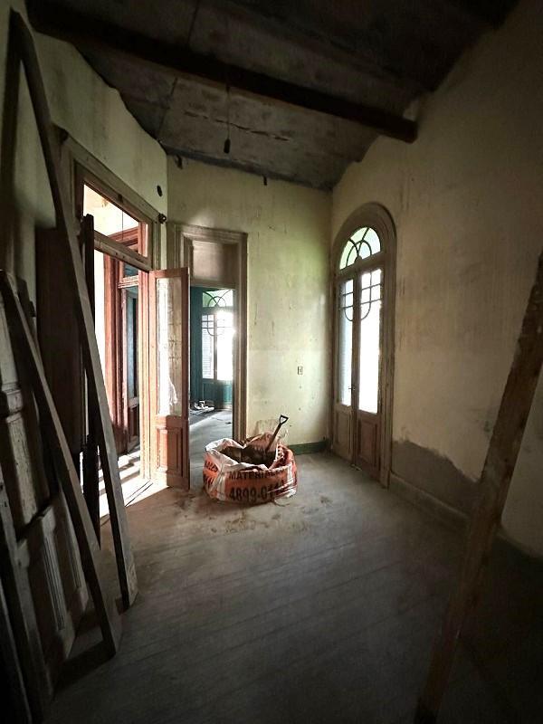 Casa de 8 Ambientes en Venta en Almagro 2