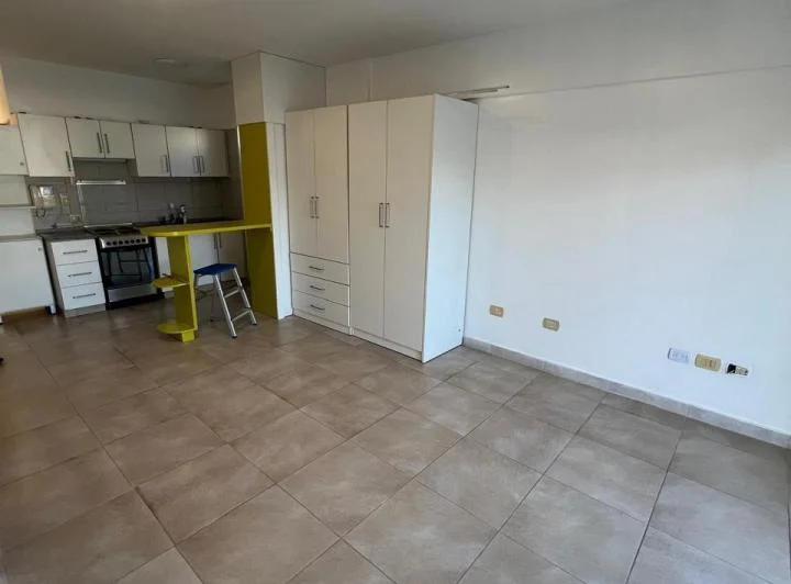 Departamento de 1 ambiente en Alquiler en Almagro 3