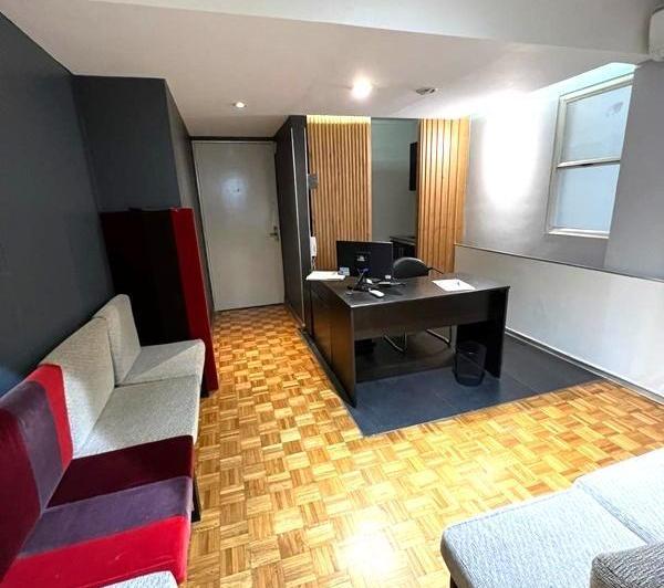 Foto de Departamento de 3 ambientes en Venta en Monserrat, imagen 3